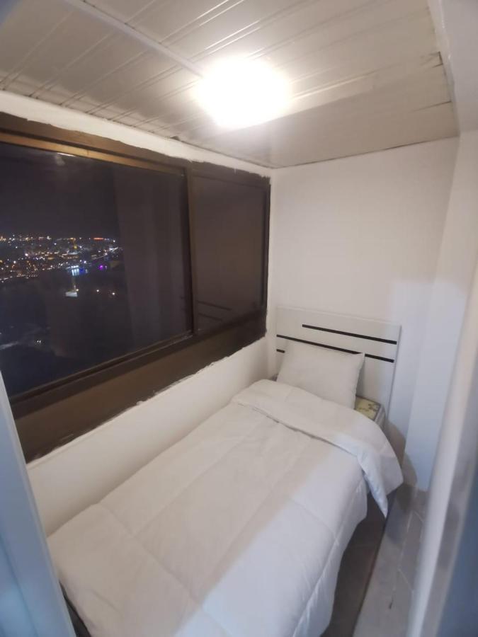 Cloud9 Hostel Dubai Dış mekan fotoğraf